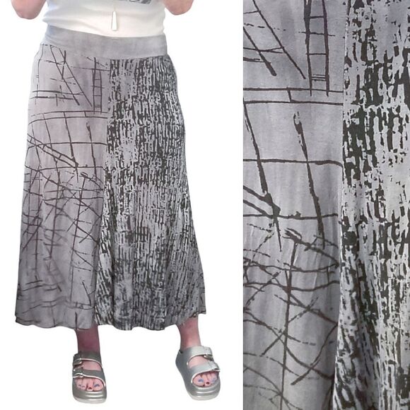 Vintage Dresses & Skirts - VTG Y2K Grey Black Abstract Print High Low Grunge Fairycore Midi Skirt Large